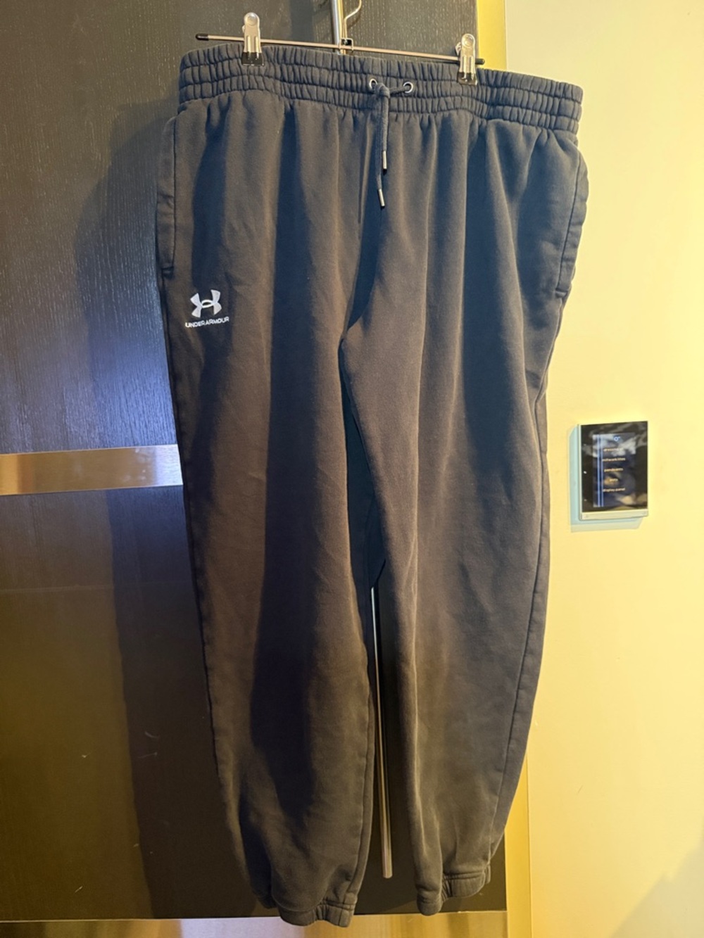Under Armour Black Men's Fleece Joggers with Logo- 2XL- like new never worn